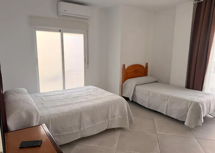 Habitacion Doble Con Aire Cerca De La Playa Μπένιντορμ