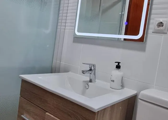 Δωμάτια σε οικογενειακή κατοικία Habitacion Doble Con Aire Cerca De La Playa Μπένιντορμ