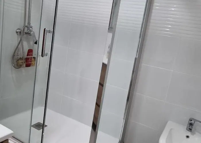 Δωμάτια σε οικογενειακή κατοικία Habitacion Doble Con Aire Cerca De La Playa *